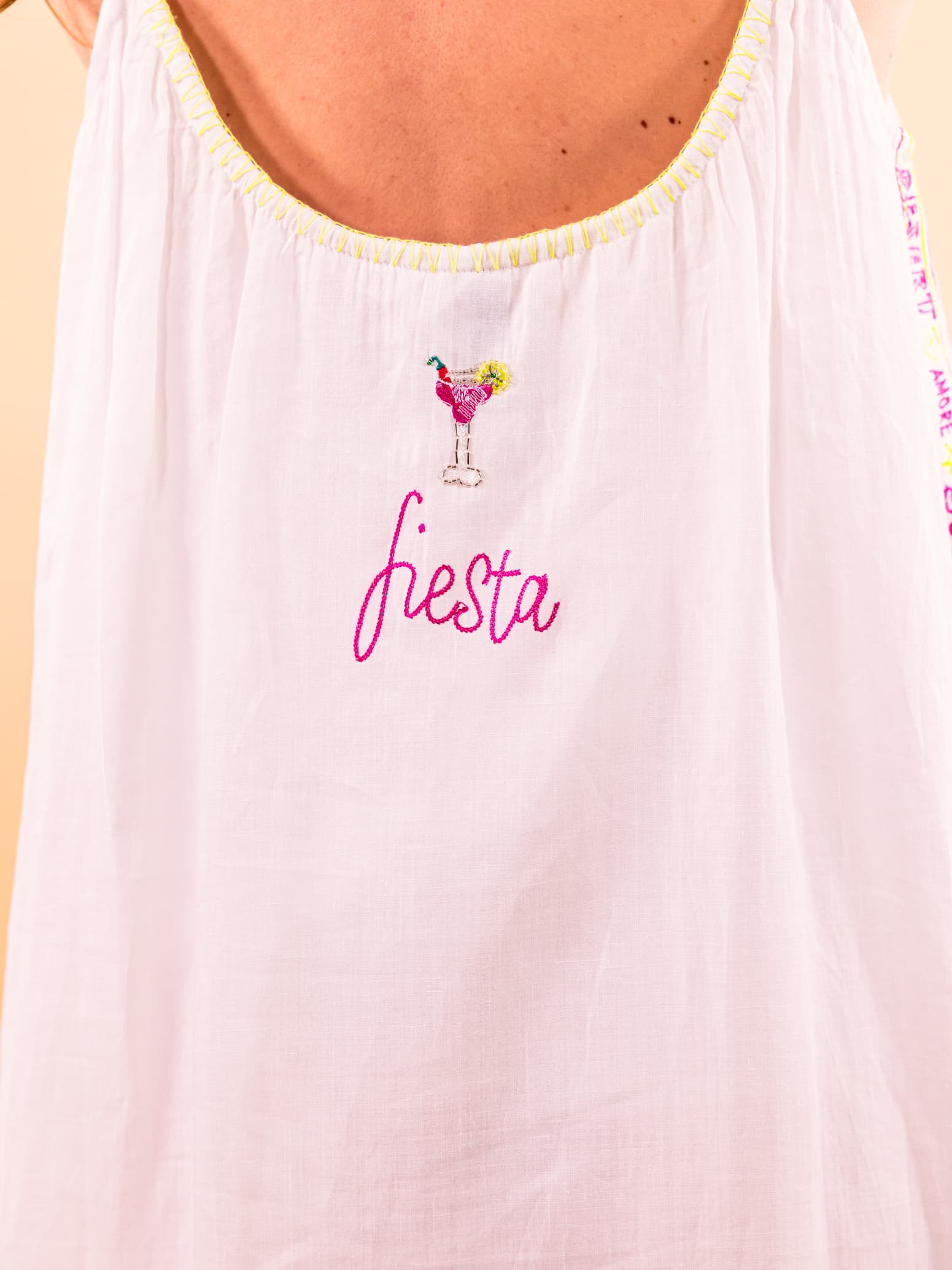 FEMMES #4 SUMMER IN STYLE
