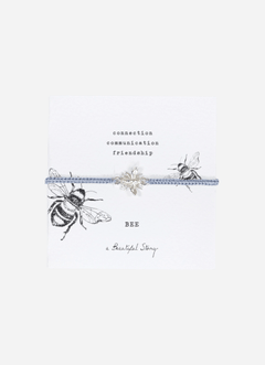 A Beautiful Story Armband aus Stoff mit einem Bienenmotiv. Silber Hellblau/ Silber