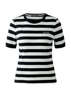 T-Shirt rayé avec logo brodé et boutons décoratifs sur un côté.