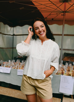 Blouse Maison Hotel 