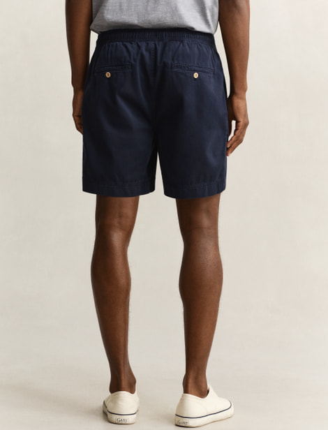 Short GANT