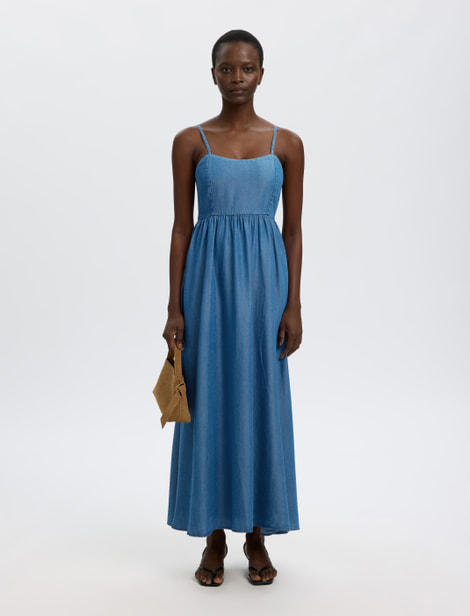 Robe Selected