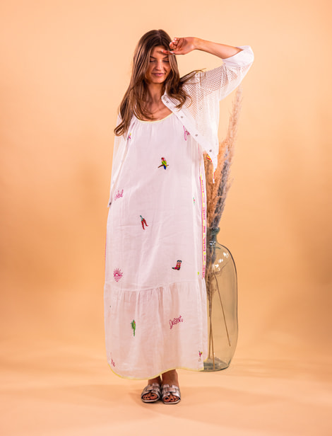 FEMMES #4 SUMMER IN STYLE
