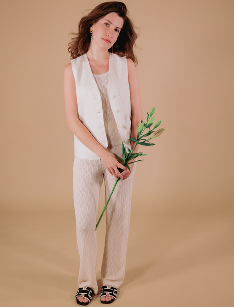 Breath in linen #01