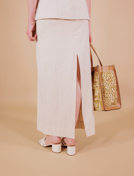 Breath in linen #06