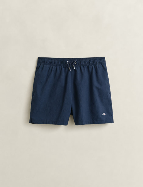 Short GANT