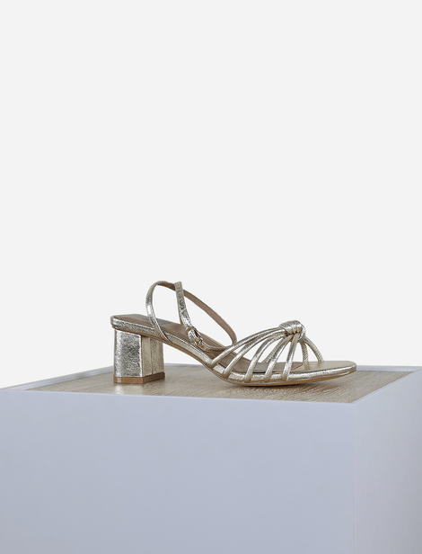 Sandales à talons carrés en cuir