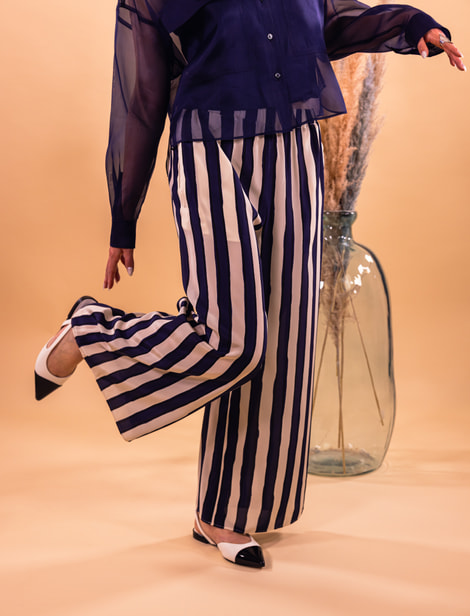 FEMMES #1 SUMMER ESSENTIALS