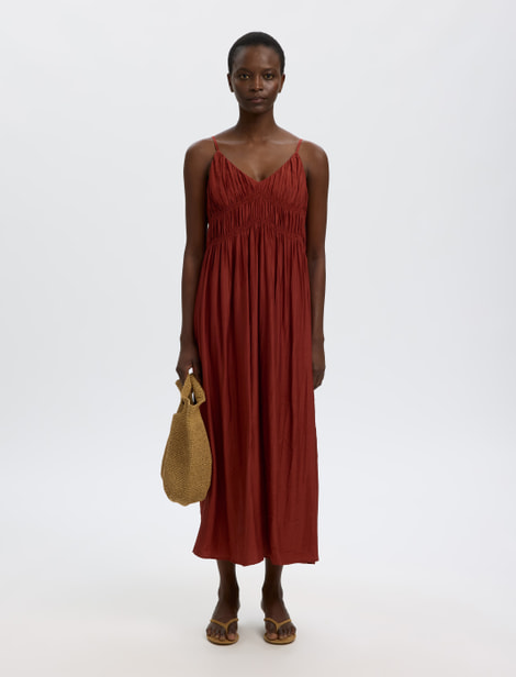 Robe Selected