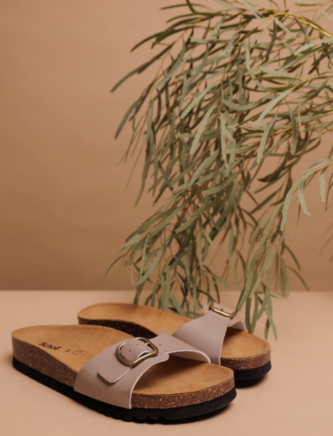 Sandales Scholl