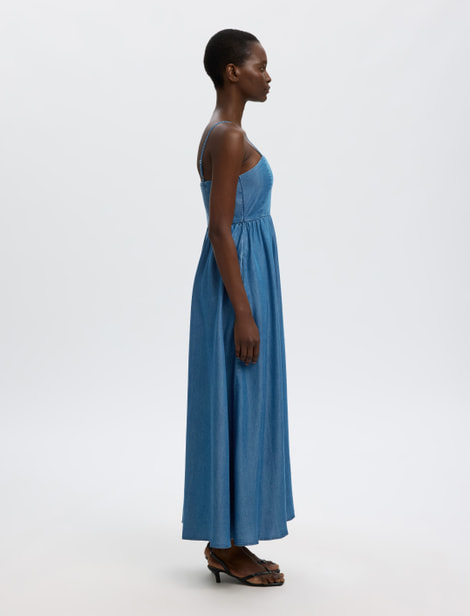 Robe Selected