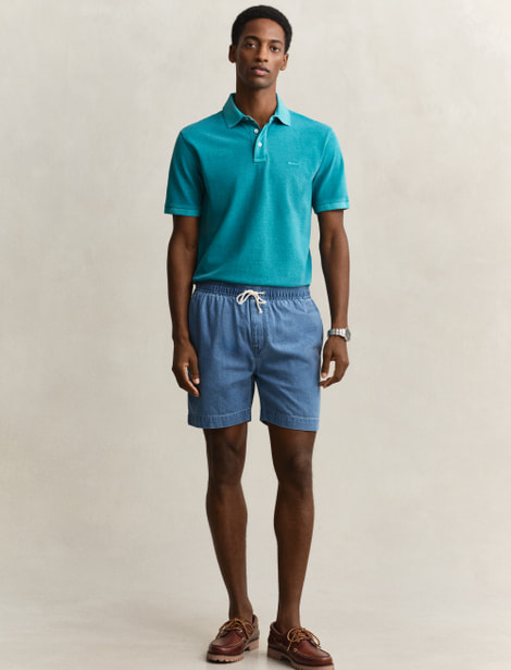 Short GANT