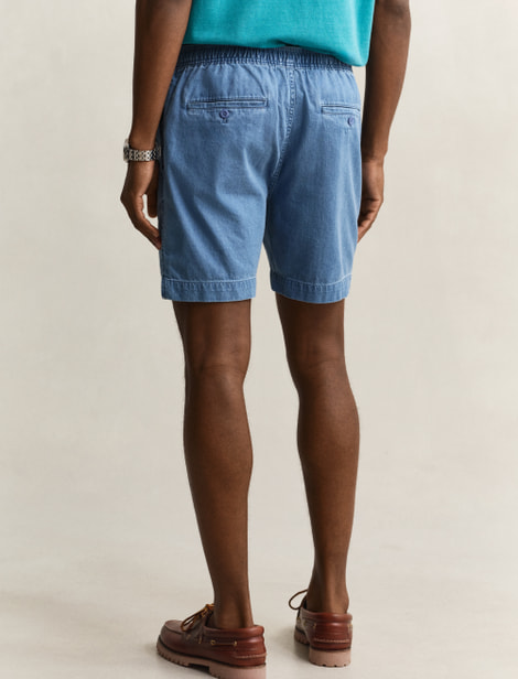 Short GANT