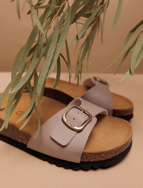 Sandales Scholl