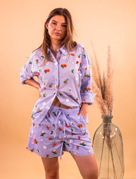 FEMMES #3 SUMMER IN STYLE