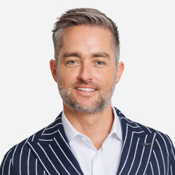Michaël R.